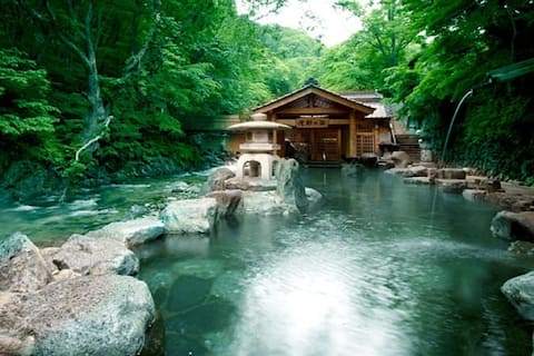 水上温泉郷 水上高原ホテル200