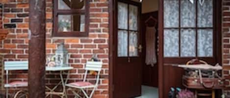 Standard dubbelrum - eget badrum - utsikt mot trÀdgÄrden (Room 1) | Exteriör