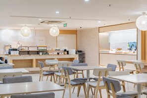 レストラン