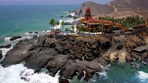 Property grounds - Hacienda Cerritos (El Pescadero)