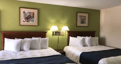Red Bluff Inn