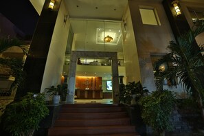 Exterior - Sunny Hotel 1 (Hanoi)