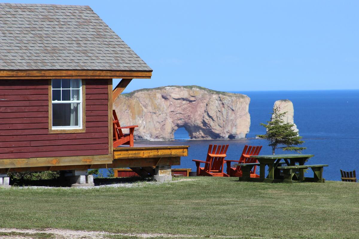 Chalet, 2 Schlafzimmer (Numéro 1) | Unterkunftsgelände