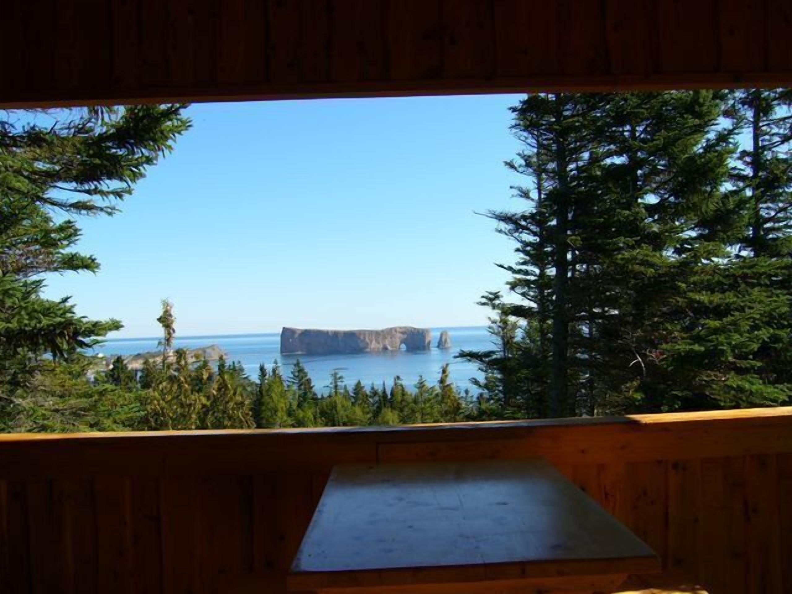 chalet, 2 bedrooms, outside kitchen | view from room