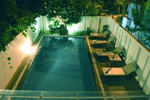 Outdoor pool - Angkor Boutique Villa (Siem Reap)