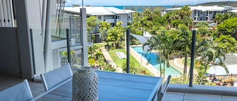 3 Bedroom Standard Apartment | In-room safe, iron/ironing board, cribs/infant beds, rollaway beds