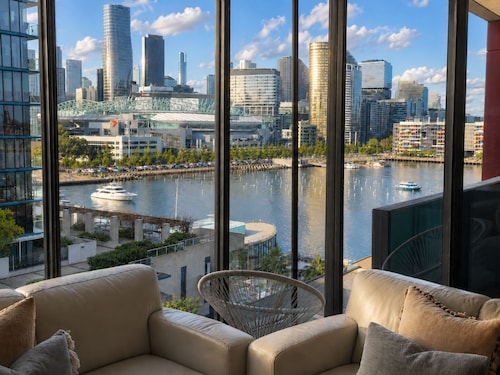 Harbour Escape Apartments