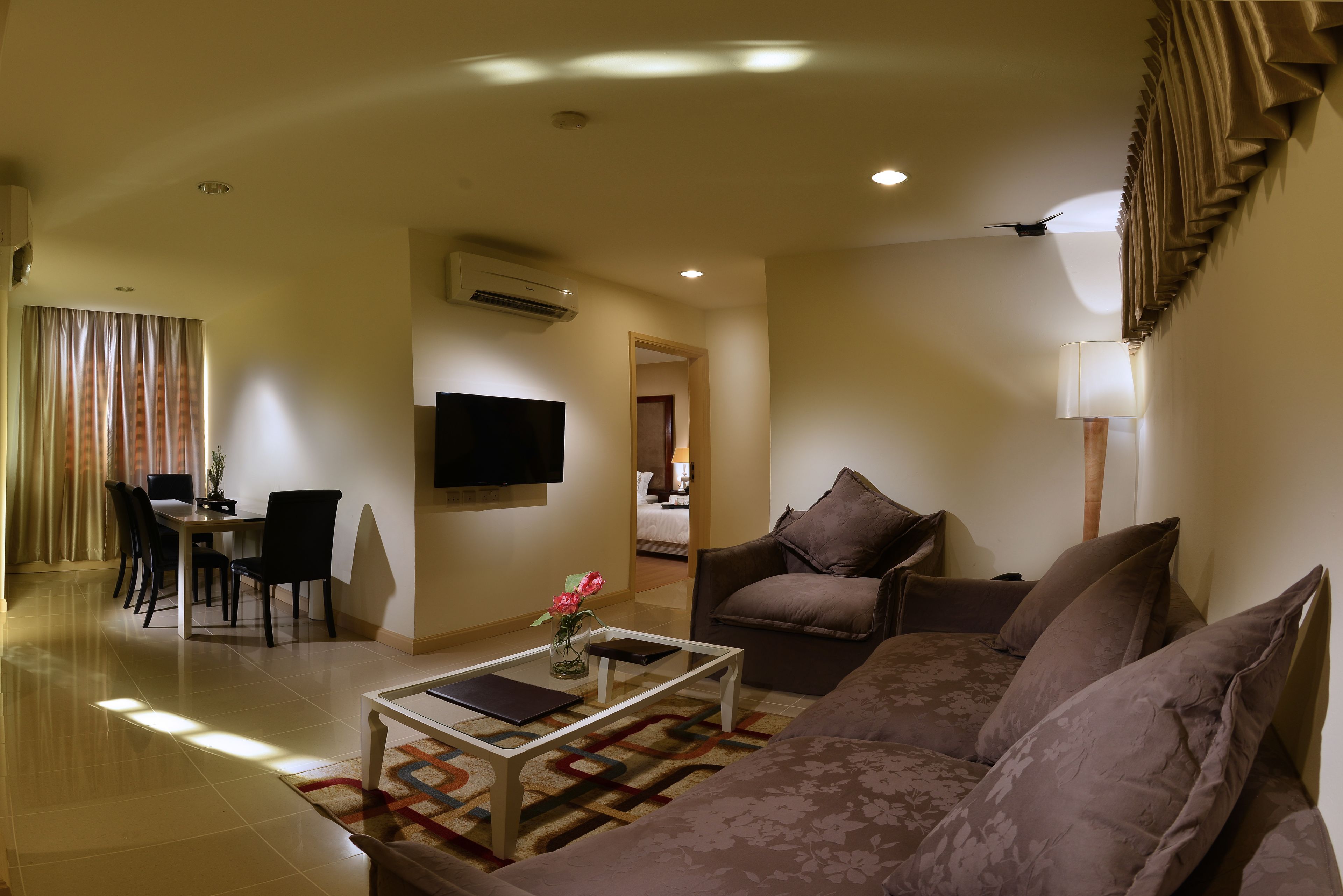 32-inch lcd tv with cable channels, tv