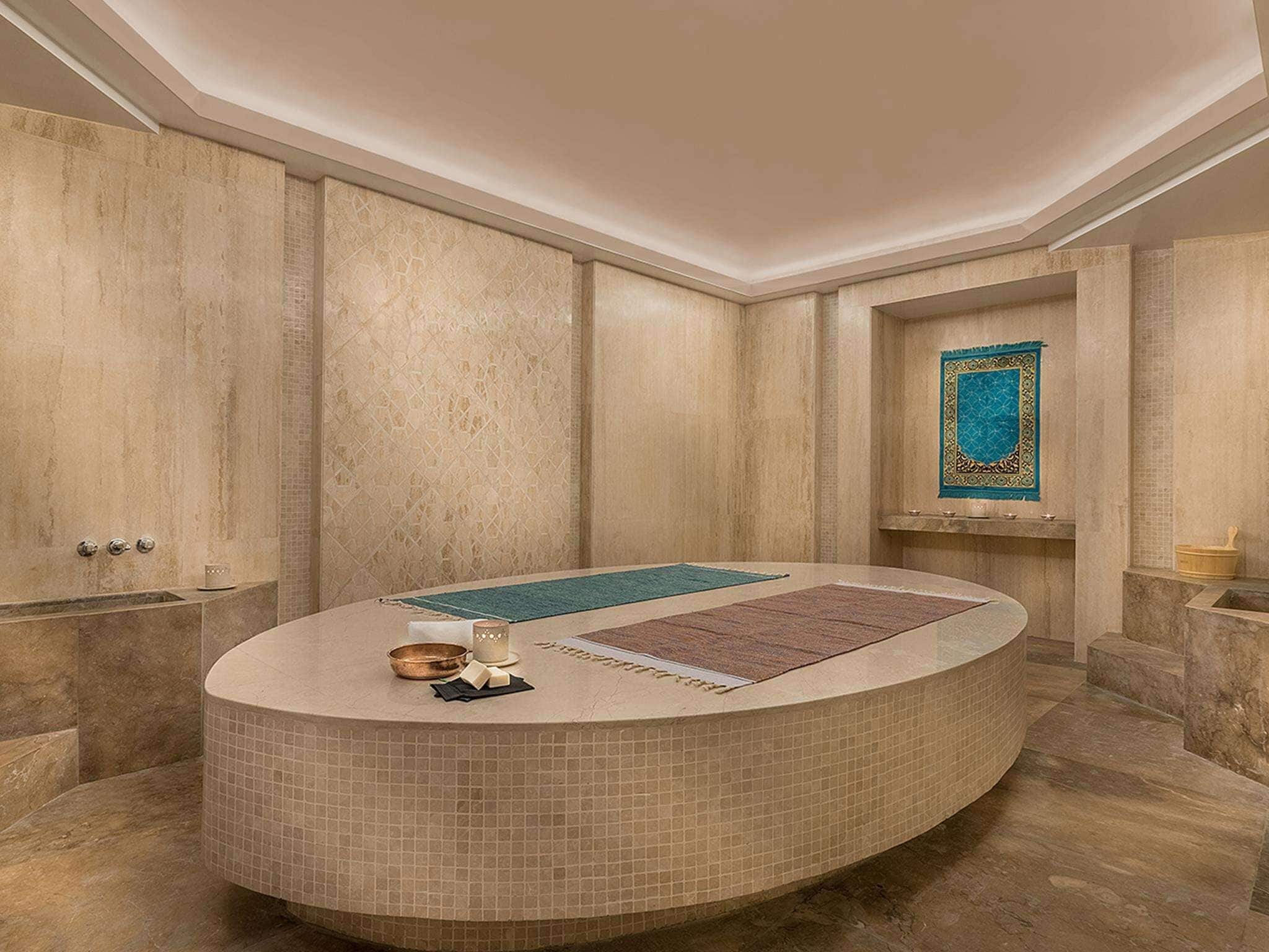 Couples treatment rooms, Turkish bath, body treatments