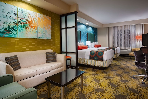 Premium bedding, pillowtop beds, in-room safe, desk