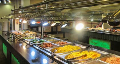 Clarion Hotel & Suites