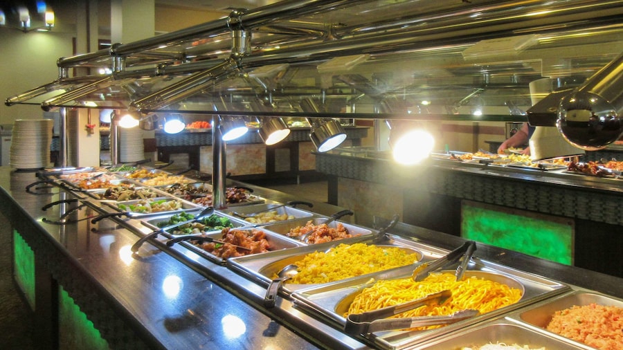 Clarion Hotel & Suites
