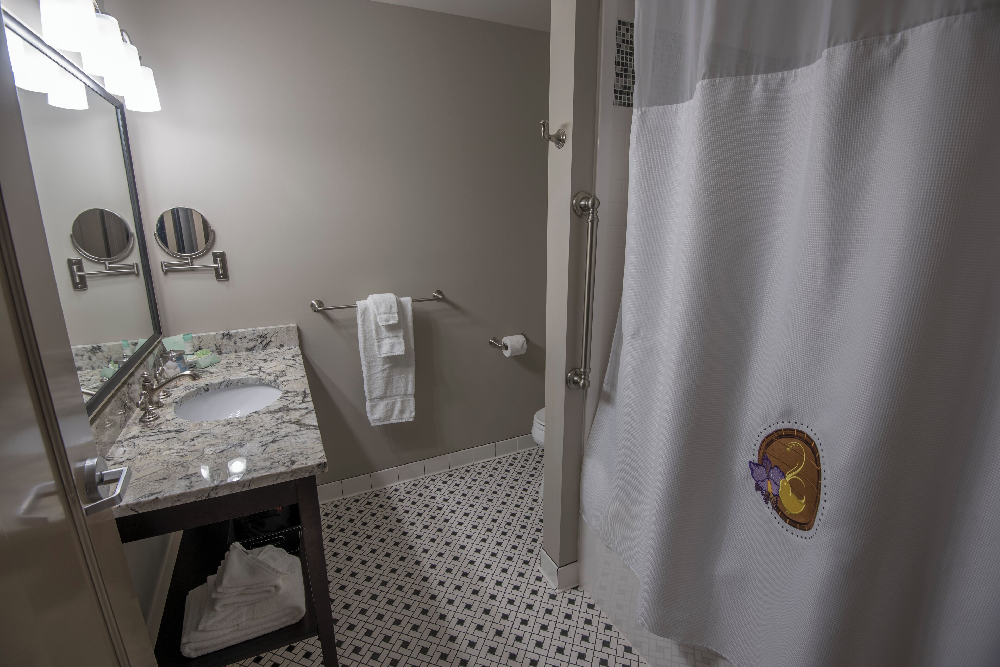 classic single room | bathroom | shower, free toiletries, hair dryer, soap