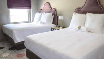 Deluxe Double Room, Non Smoking | Premium bedding, in-room safe, desk, laptop workspace