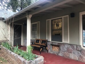 บริเวณภายนอก