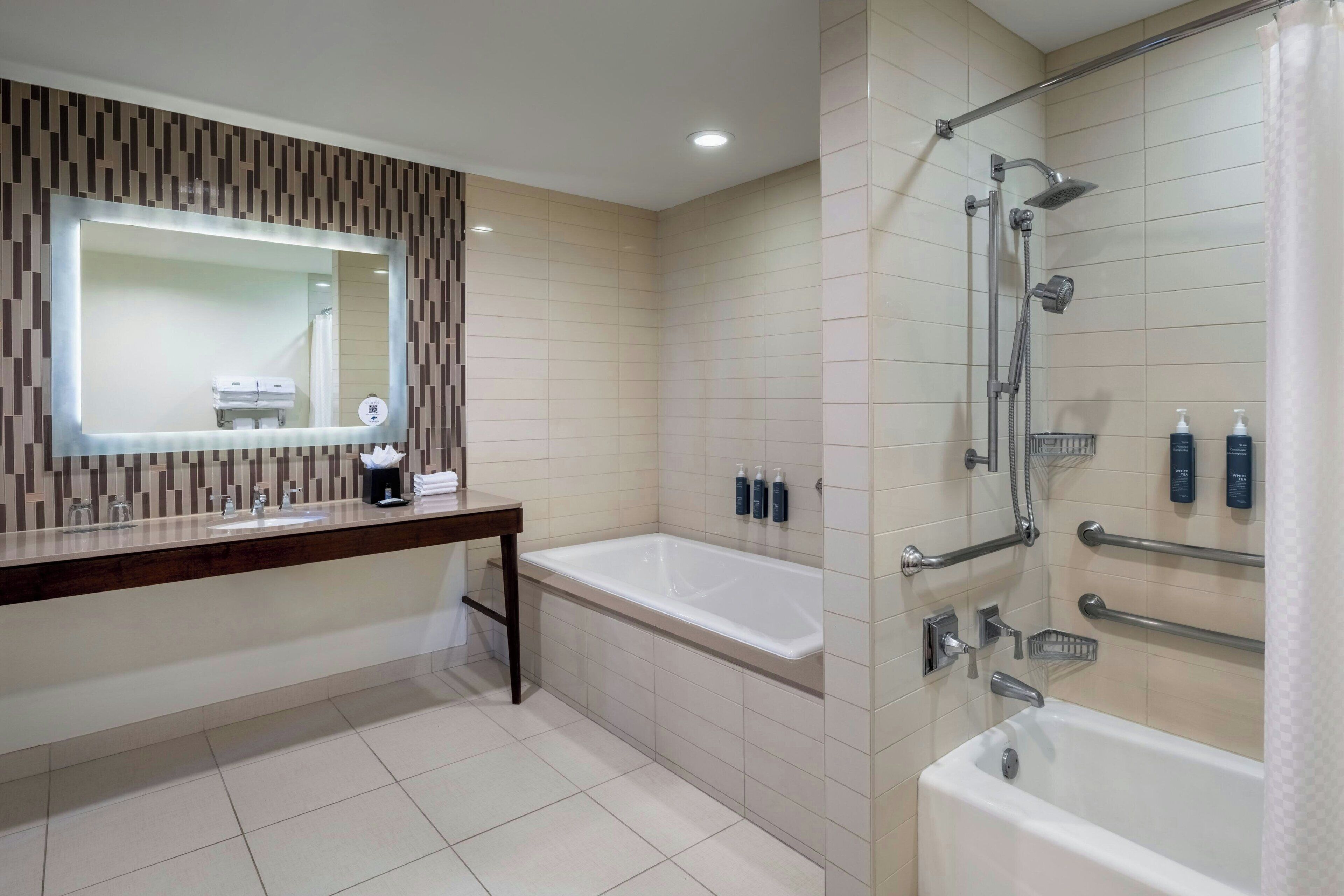 combined shower/bathtub, free toiletries, hair dryer, towels