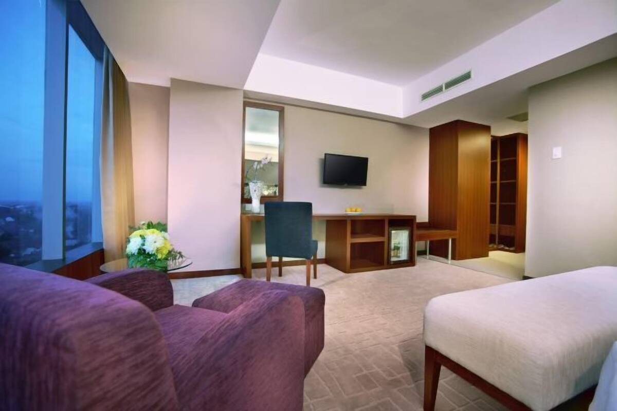 1 Schlafzimmer, Minibar, Zimmersafe, Schreibtisch
