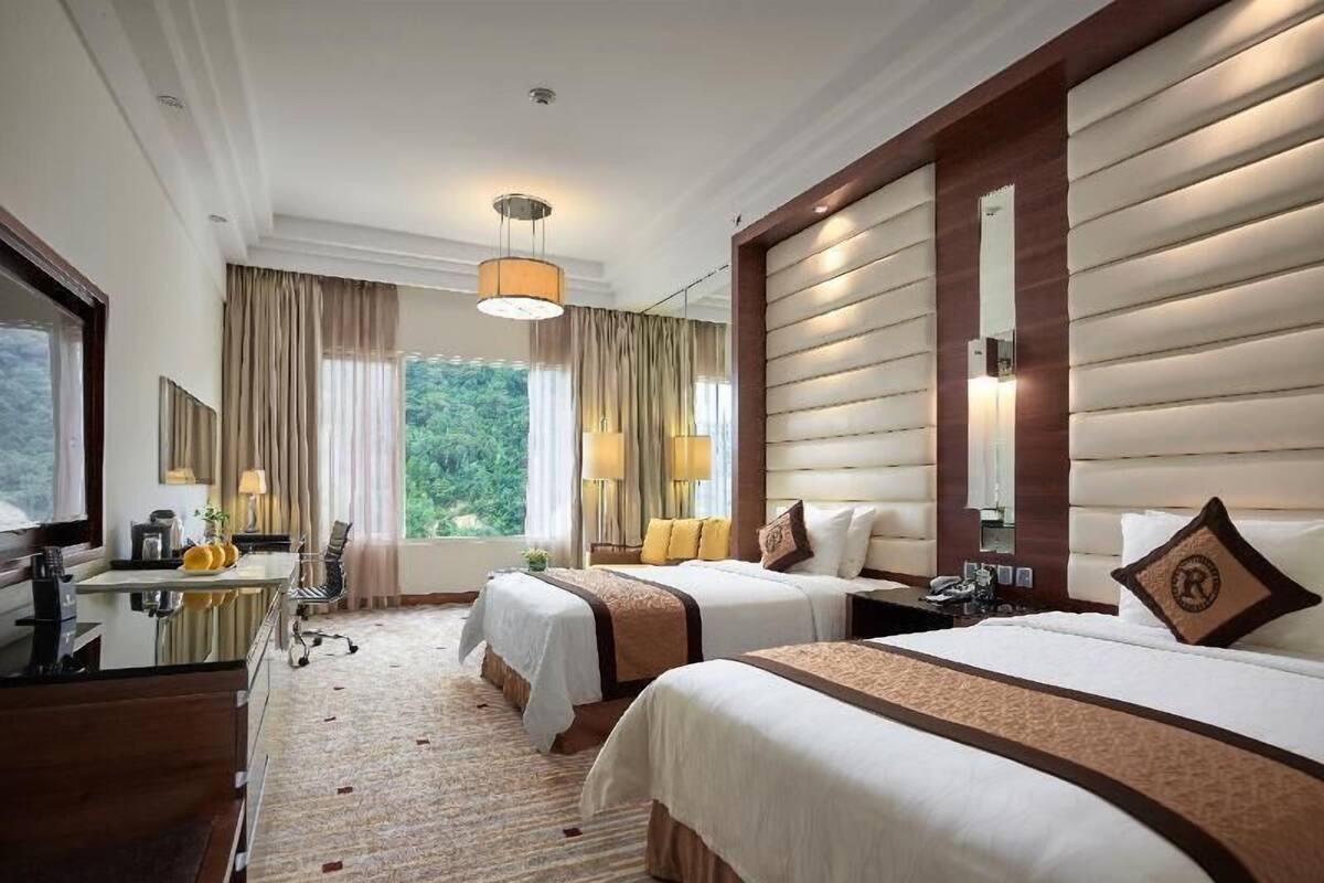 Minibar, in-room safe, desk, blackout drapes