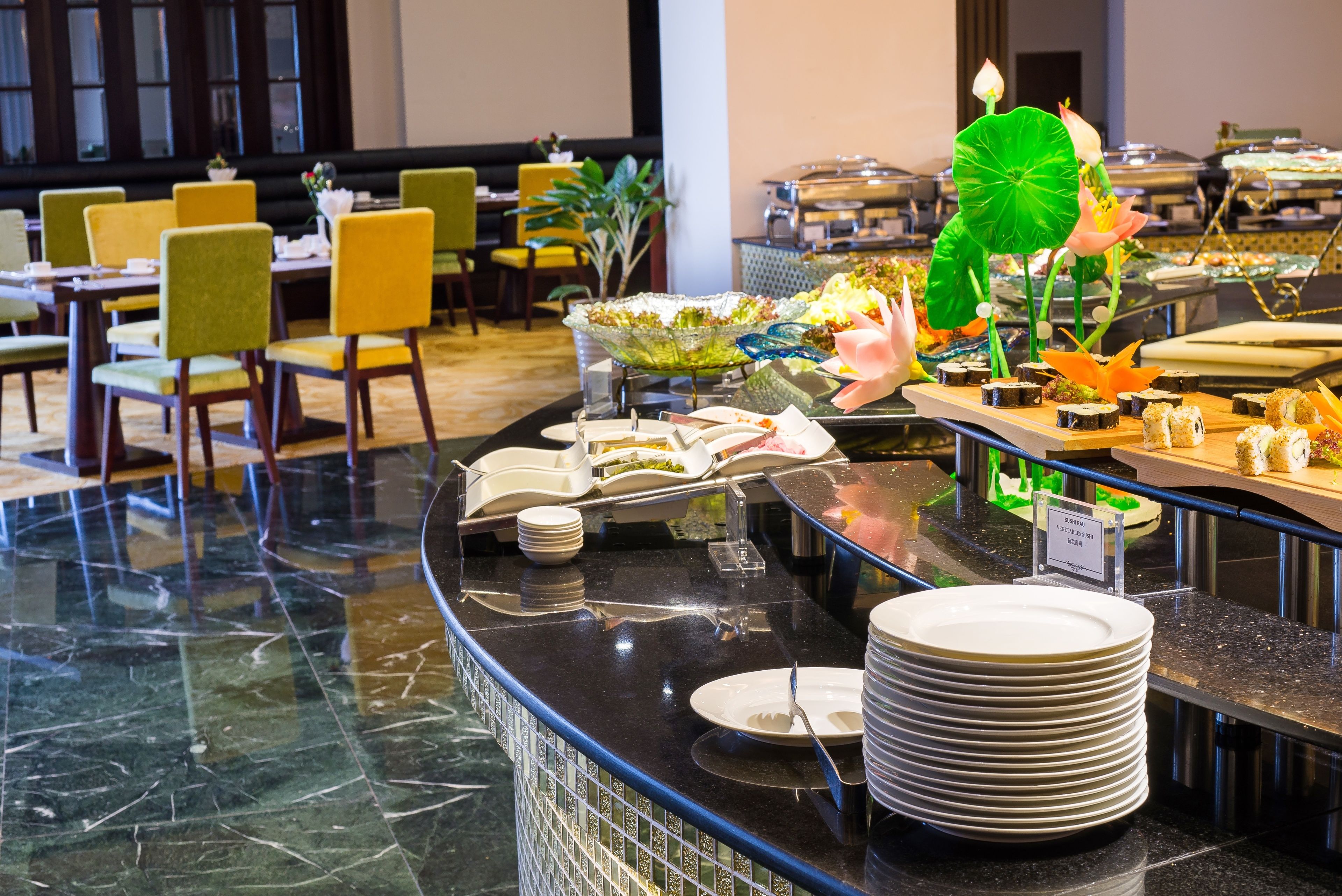 Frukostbuffé varje dag (VND 400000 per person)