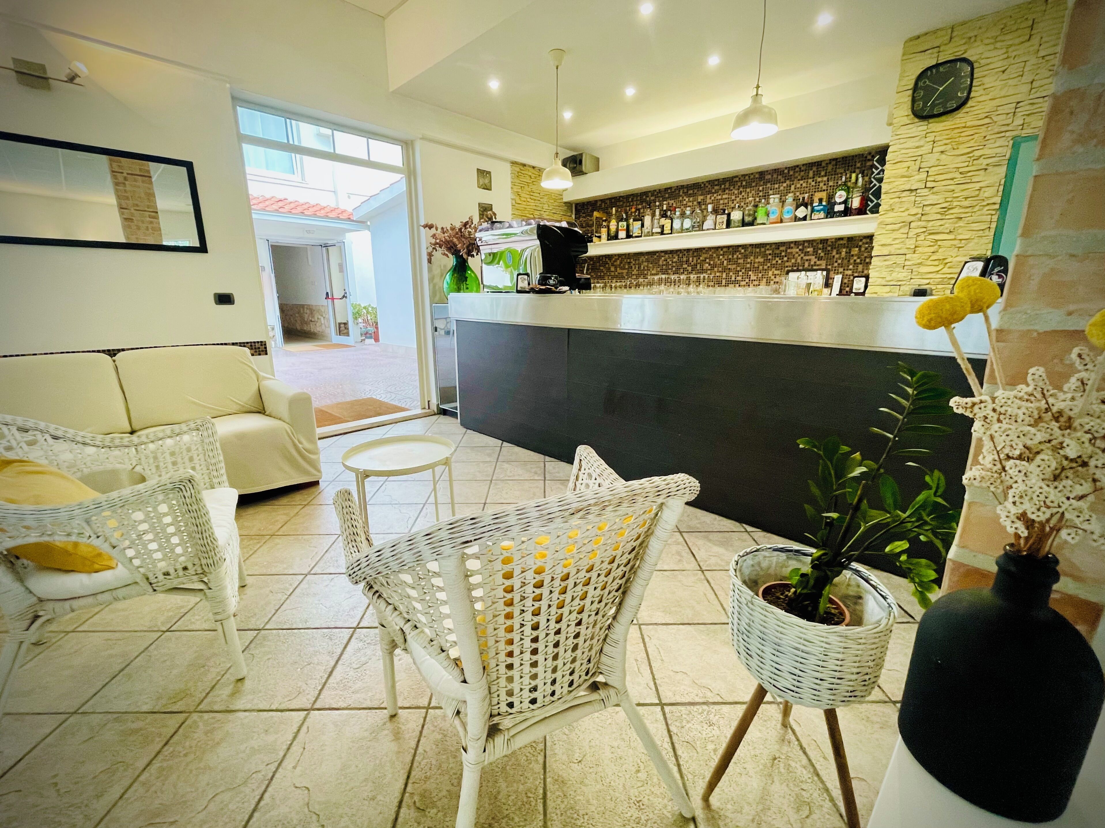 Bar (in der Unterkunft)