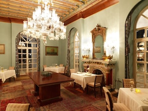 Breakfast, lunch and dinner served - La Maison Bleue (El Gouna)