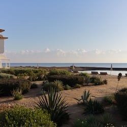 Private beach, sun loungers, beach umbrellas, beach towels