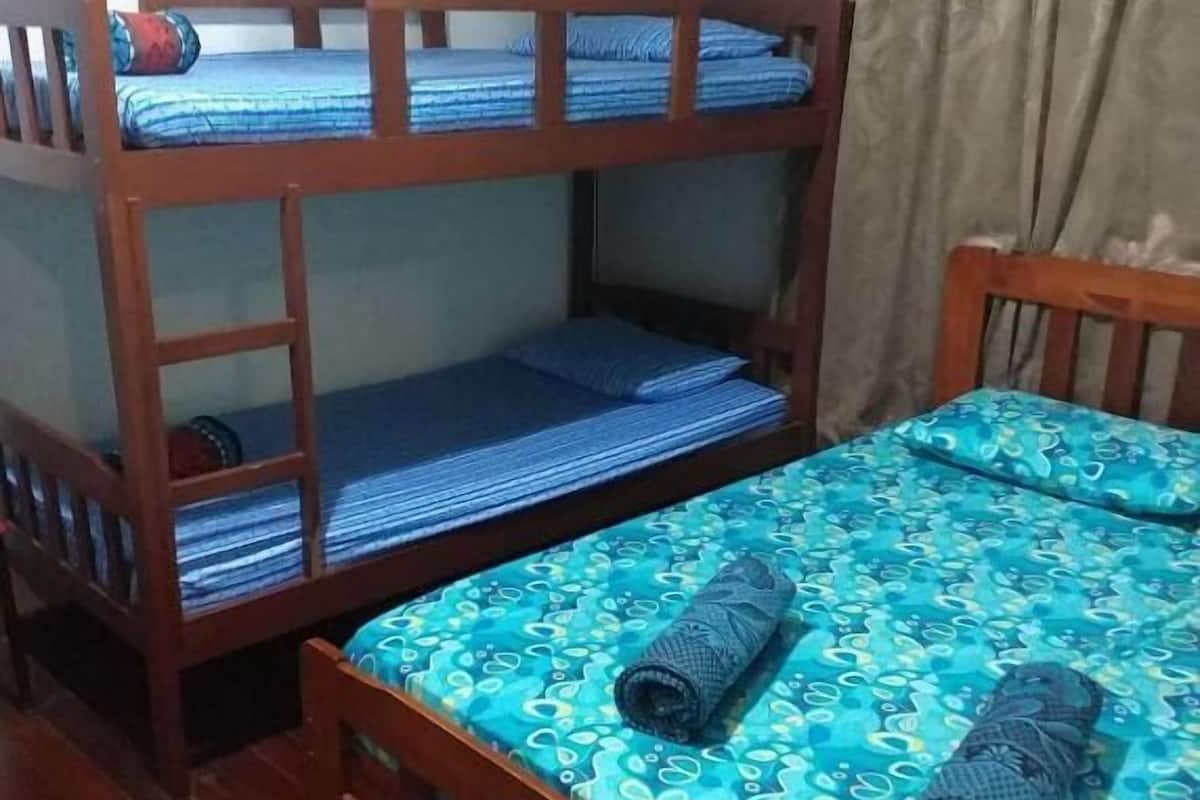 1 bedroom, individually furnished, free WiFi, bed sheets