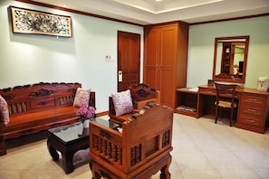 LCD TV - Baan SS Karon (Karon)