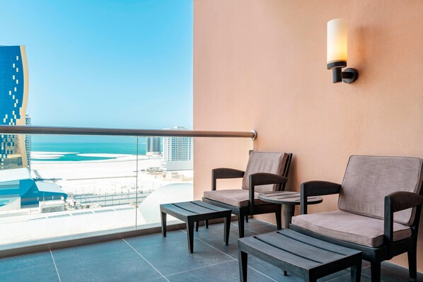 Westin, Suite, 1 habitación, balcón | 1 dormitorio y ropa de cama hipoalergénica