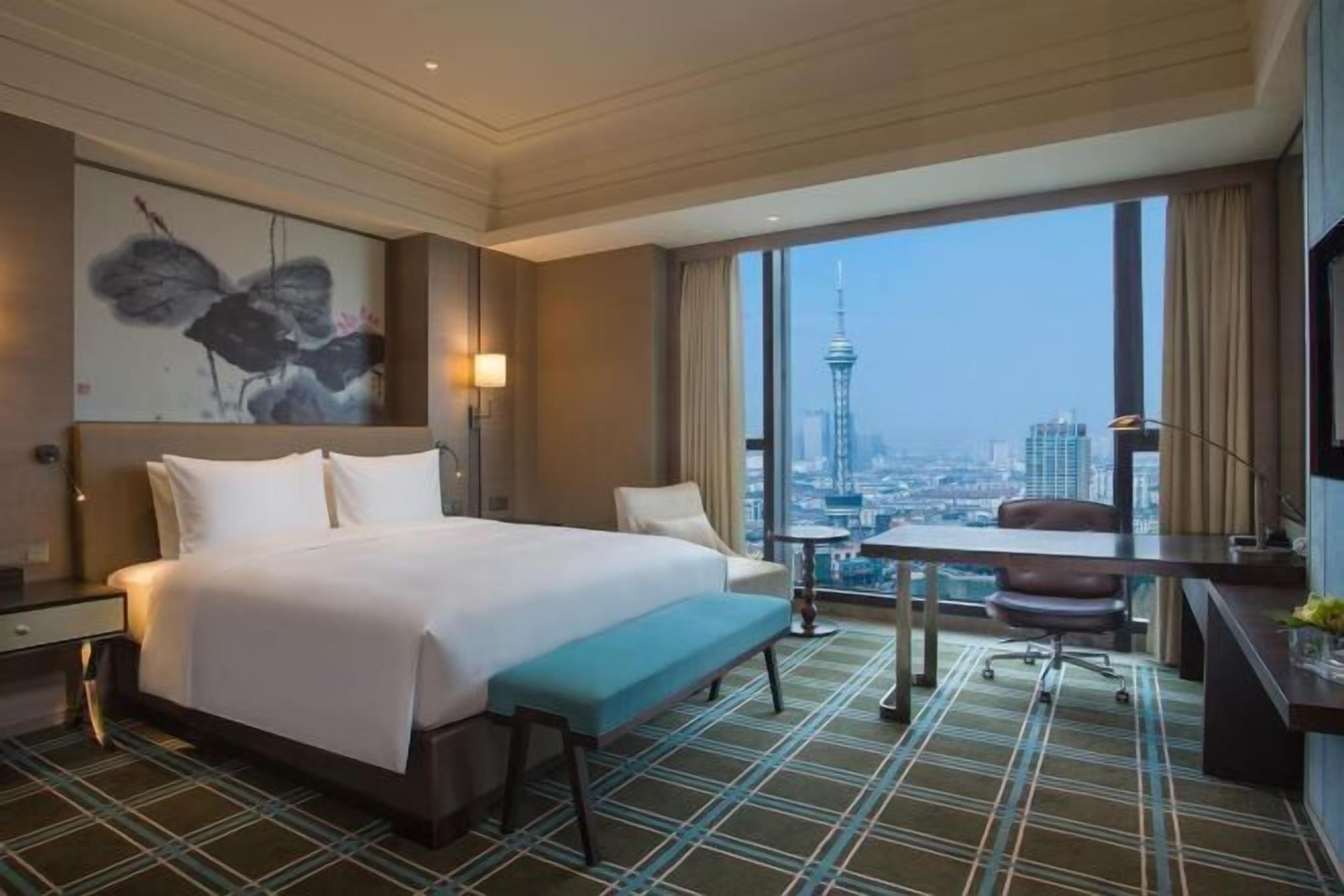 Premium bedding, minibar, in-room safe, desk