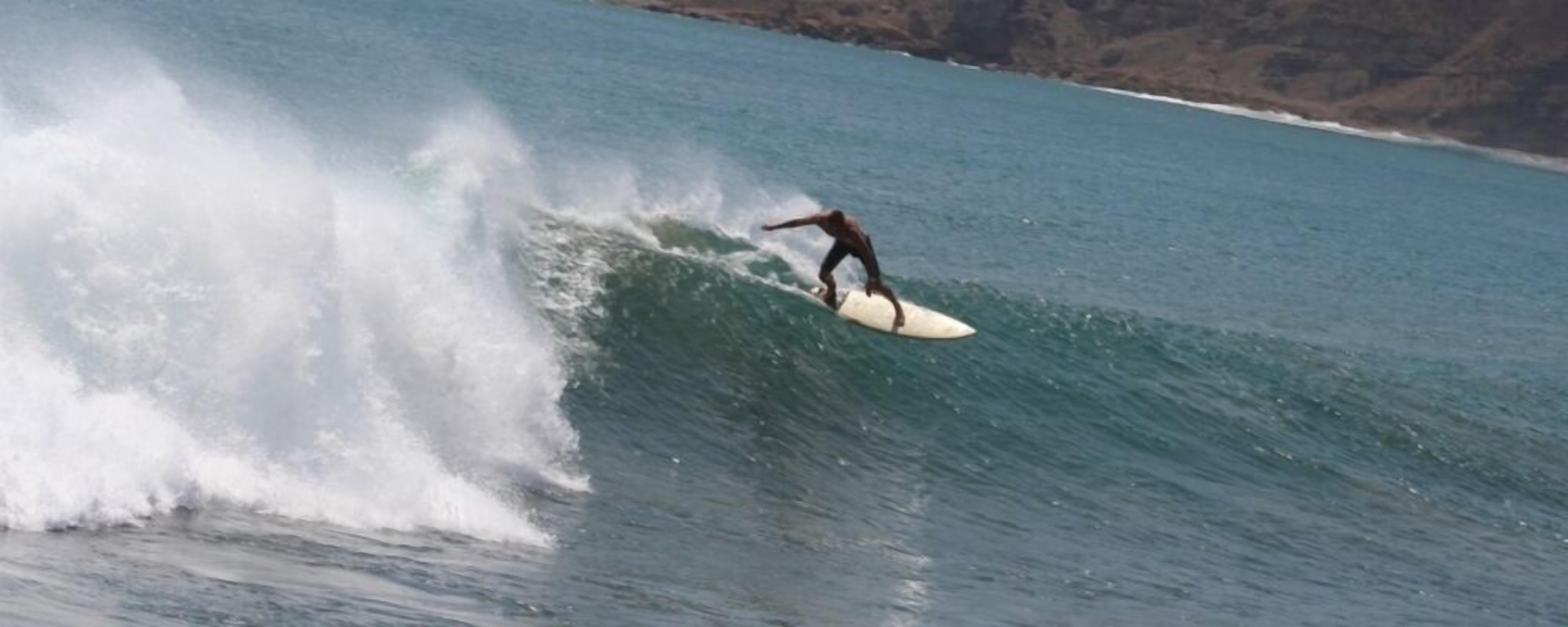 beach nearby, scuba diving, fishing