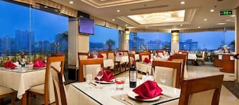 Luxeden Hotel Hanoi