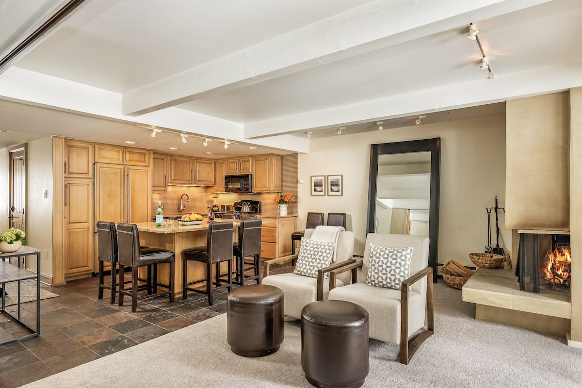 Condo, 2 quartos | Parte interna