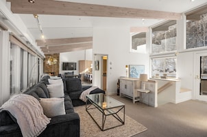Condo, 3 quartos | Parte interna