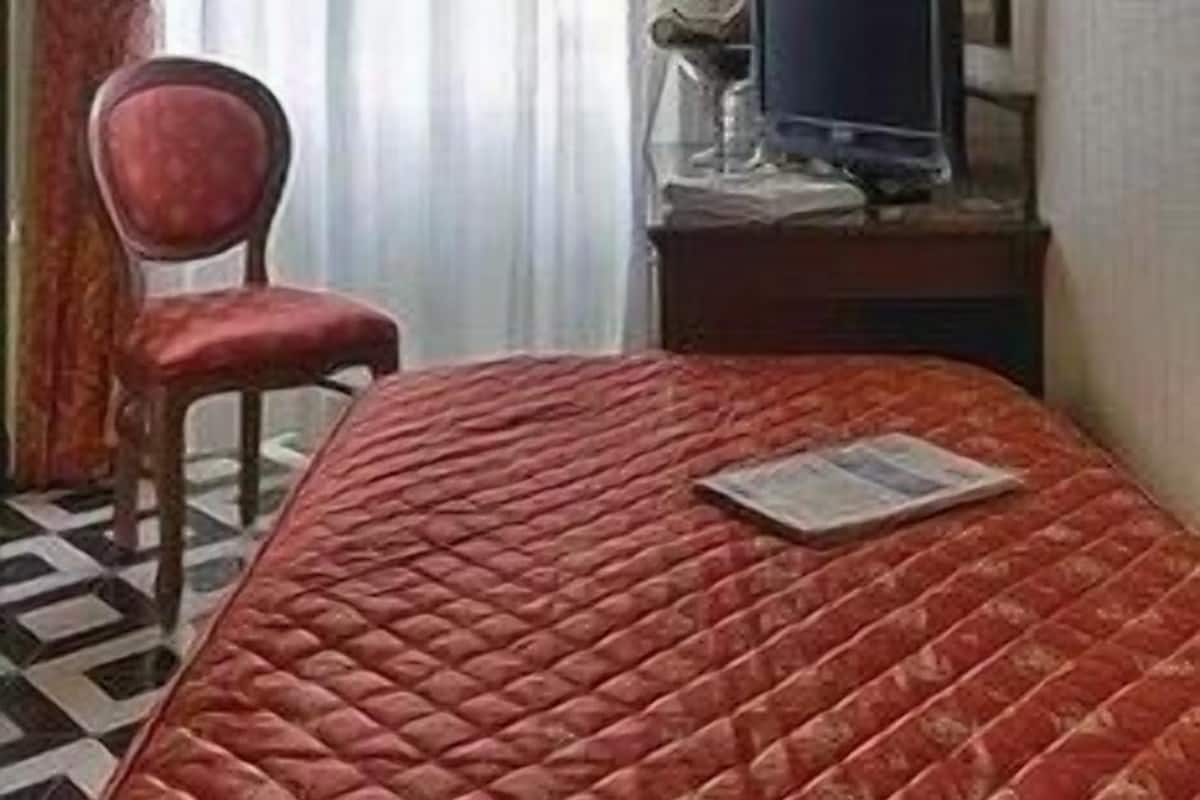 Allergikerbettwaren, Daunenbettdecken, Minibar, Zimmersafe