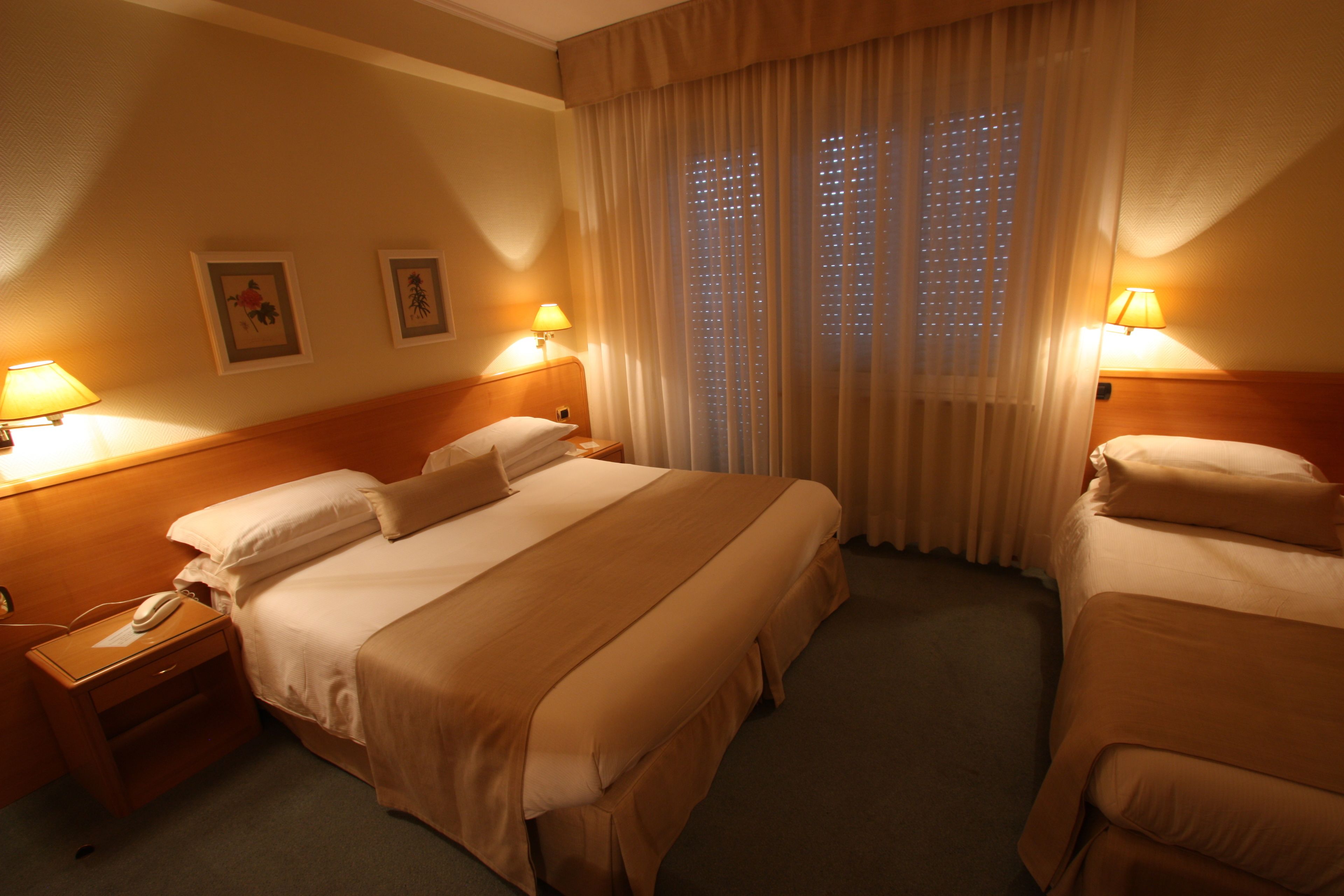 triple room | hypo-allergenic bedding, down duvets, minibar, in-room safe