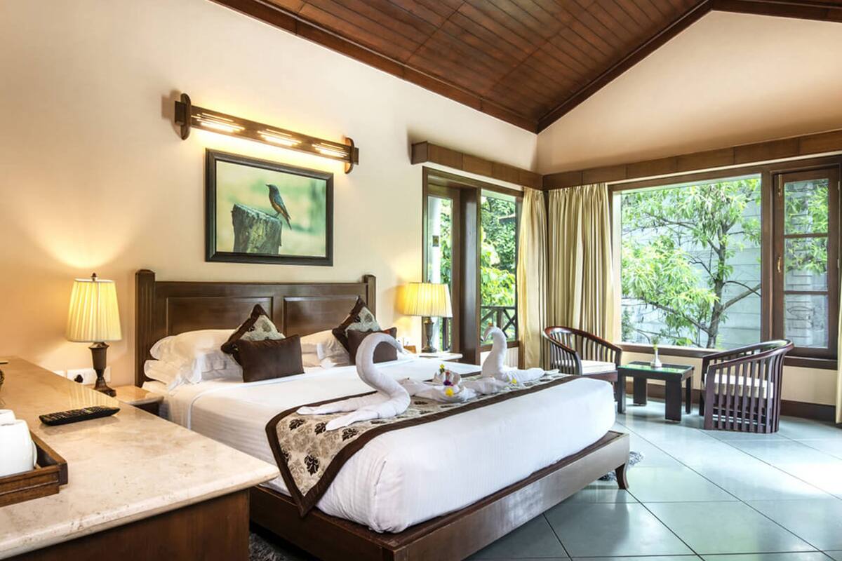 forest villa | 4 bedrooms, premium bedding, minibar, in-room safe