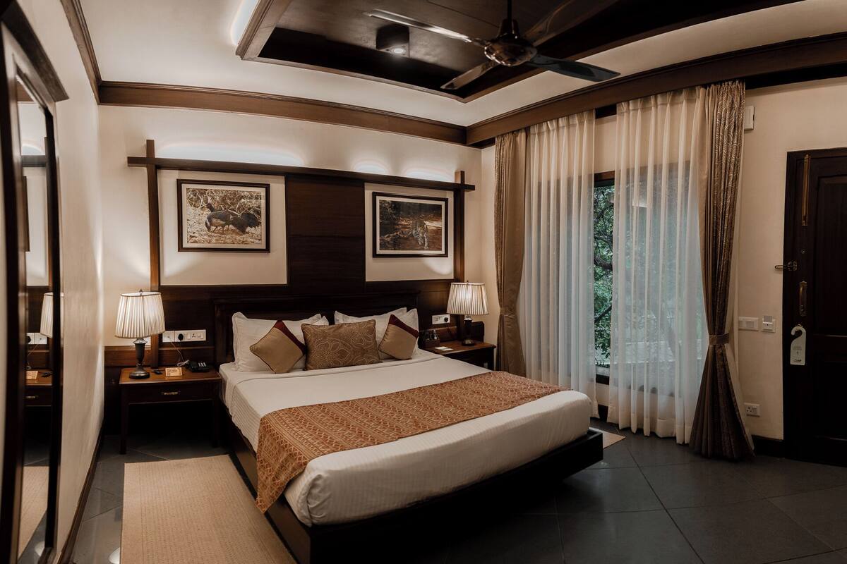 Junior Family Suite | Premium bedding, minibar, in-room safe, desk