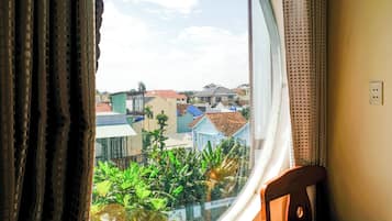 Ropa de cama de alta calidad y minibar