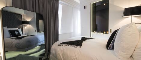 Premium bedding, minibar, in-room safe, individually furnished