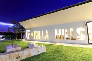 Front of property - Gorilla Hills Hua Hin Hotel (Hua Hin)