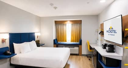 Microtel Inn & Suites By Wyndham Midland