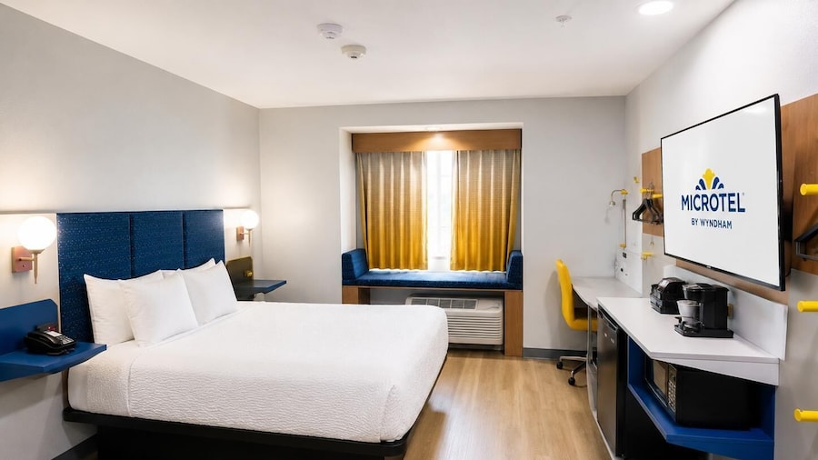Microtel Inn & Suites By Wyndham Midland