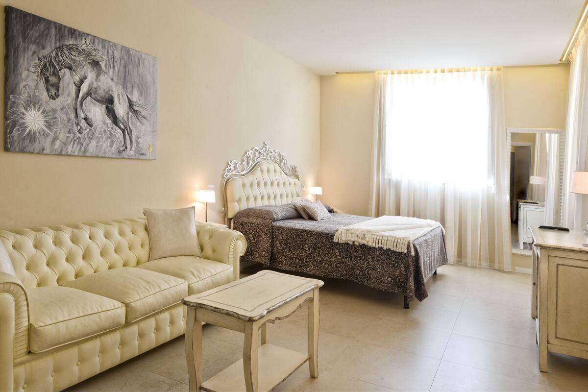 junior suite | 1 bedroom, premium bedding, pillow-top beds, in-room safe