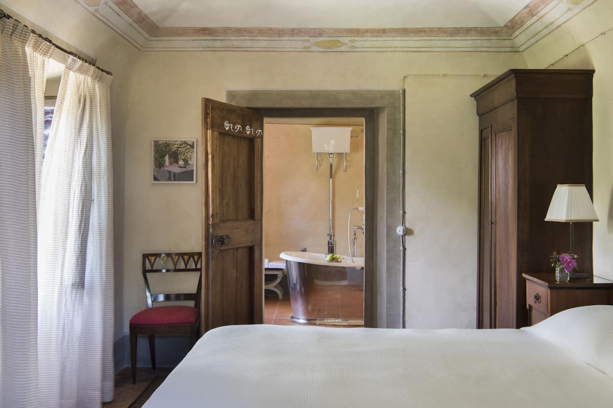 1 bedroom, premium bedding, down duvets, in-room safe