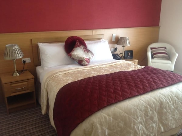 Superior Double Room, 1 Double Bed | Desk, rollaway beds, free WiFi