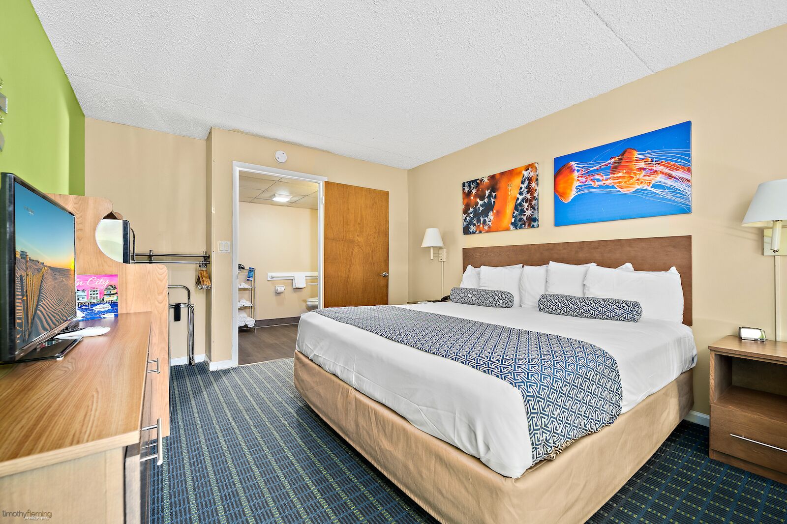 Standaard kamer, 1 kingsize bed | Verduisterende gordijnen, gratis wifi, beddengoed