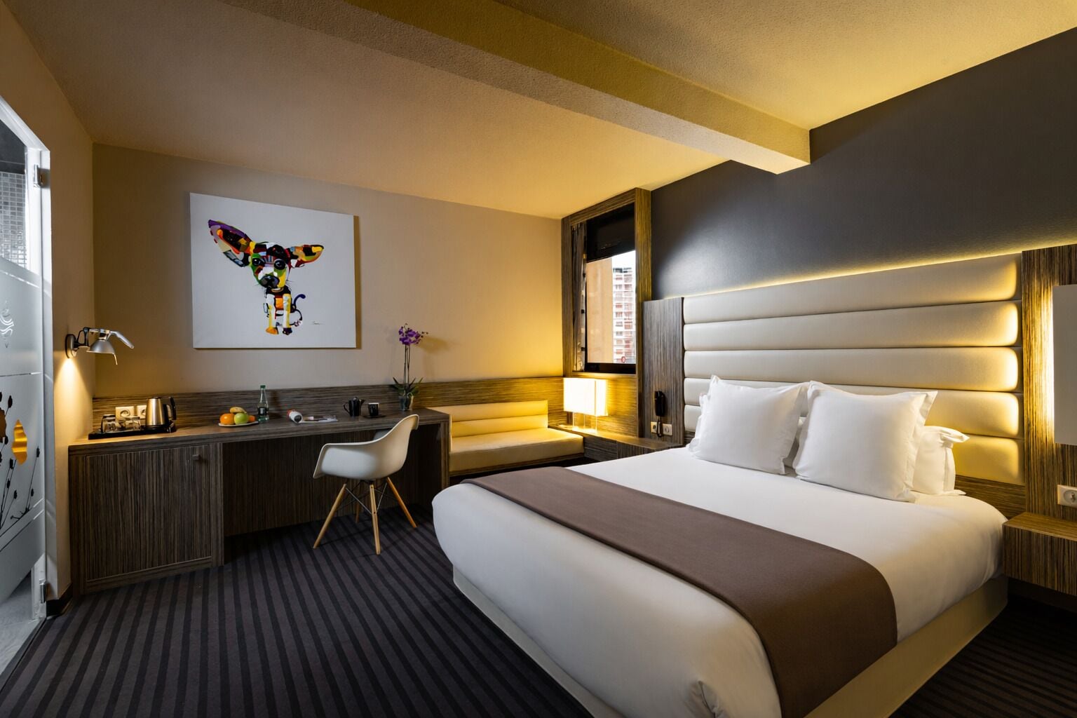 Family Room, Accessible | Premium bedding, minibar, in-room safe, desk