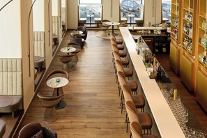 酒廊