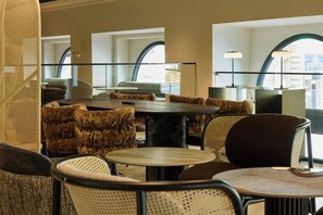 Lounge - The Cloud One Wien-Staatsoper (Vienna)